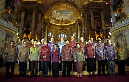 最炫民族風：APEC晚宴上的領導人服裝大盤點